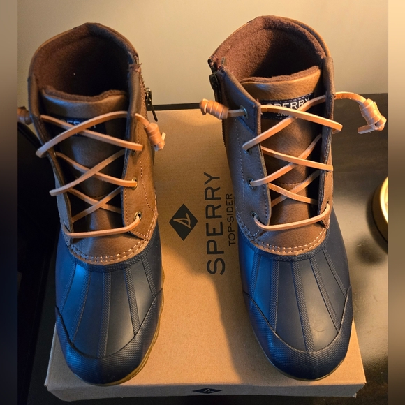 Sperry ~ Syren Gulf Duck Boot - Picture 2 of 6